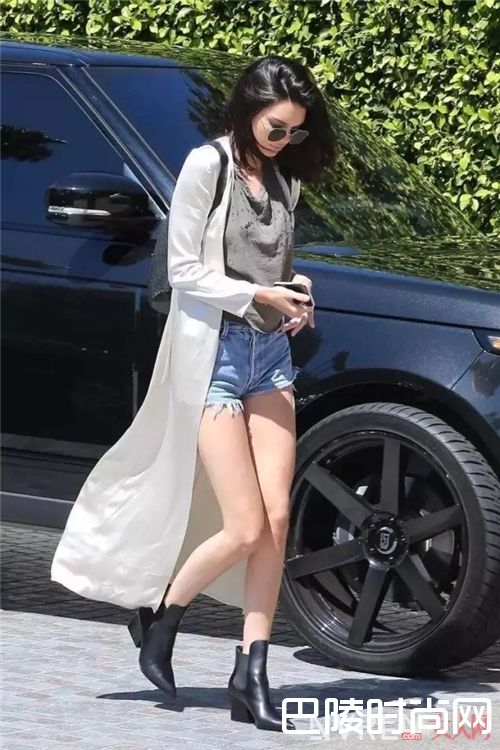 墨镜如何搭配？_这个夏天最IN的实用单品 美的人已经入手了