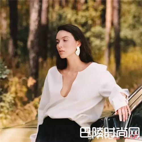 Anne Manns是什么_看完这些耳环 打耳洞的痛算什么
