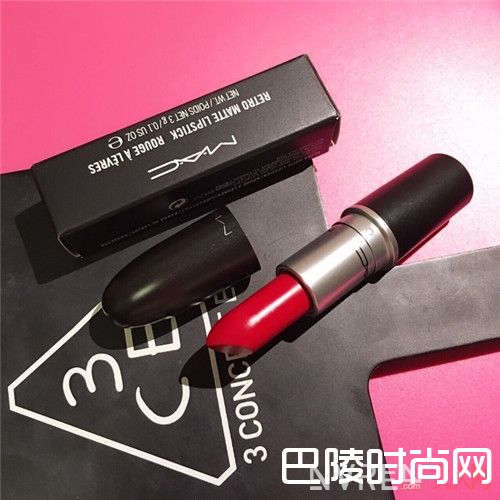M.A.C – Ruby Woo经典红色口红简介_女生必备口红：这12支最经典的红色口红你拥有吗？