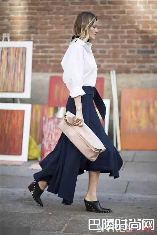 猫跟鞋穆勒拖鞋如何搭配？_这个夏天最IN的实用单品 美的人已经入手了