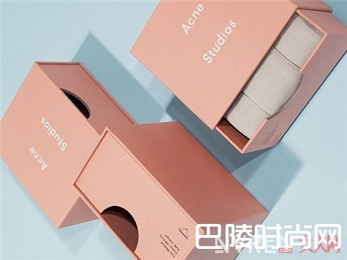 Acne Studios品牌介绍_夏天这么热 来几双“性冷淡”的鞋子降降温！