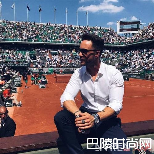 白衬衫汗渍怎么洗_不可不学的「衬衫」保养小诀窍 