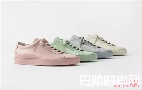Common Projects 品牌介绍_夏天这么热 来几双“性冷淡”的鞋子降降温！