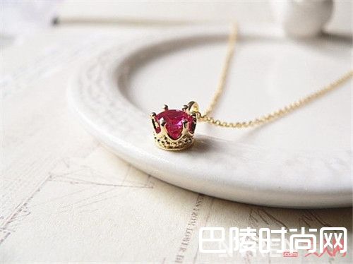 AHKAH日系轻珠宝品牌简介_小清新必备：日系轻珠宝让你的夏日烂漫起来