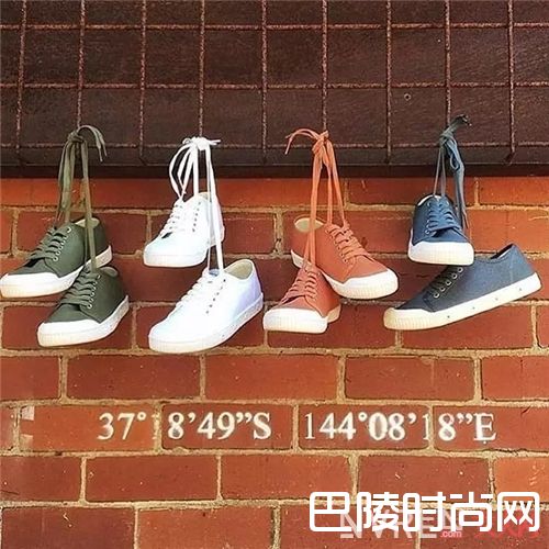 Spring Court品牌介绍_夏天这么热 来几双“性冷淡”的鞋子降降温！