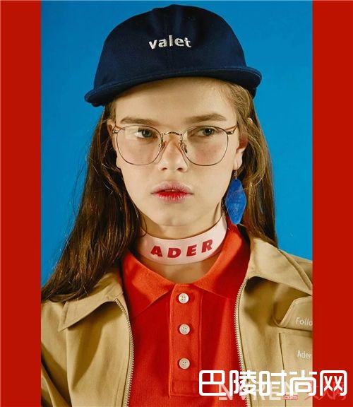 Wrap Choker如何搭配?_这个夏天 你的脖子需要一条最时髦的Choker!