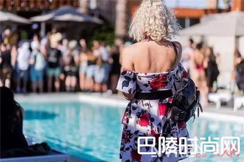 传统大面积露背_谁说有肉不能穿露背装？ 这4条无法抗拒的理由请收下