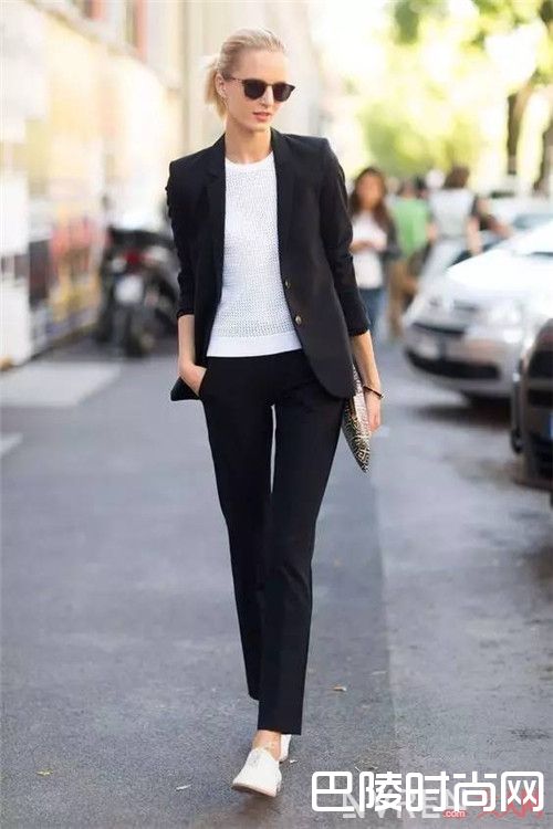 黑色+白色介绍_这个夏天的时髦从配色开始  穿衣服如何搭配