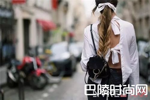 Chloé双肩包_今年最值得入手的10款双肩书包！真的很流行啊！