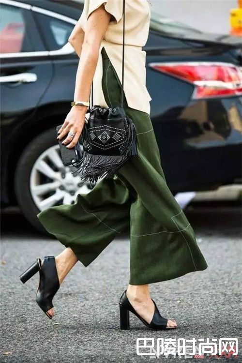 绿色+白色介绍_这个夏天的时髦从配色开始 