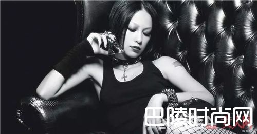 皮带款Choker如何搭配？_这个夏天 你的脖子需要一条最时髦的Choker！