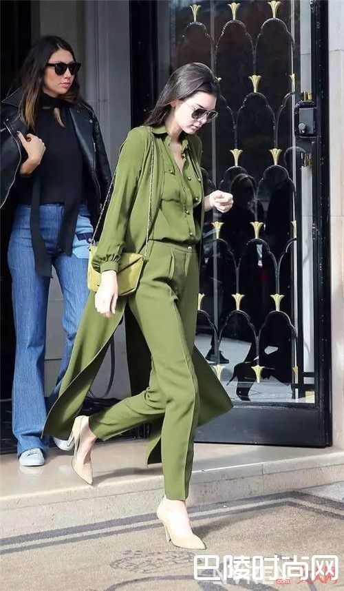 绿色+绿色介绍_这个夏天的时髦从配色开始