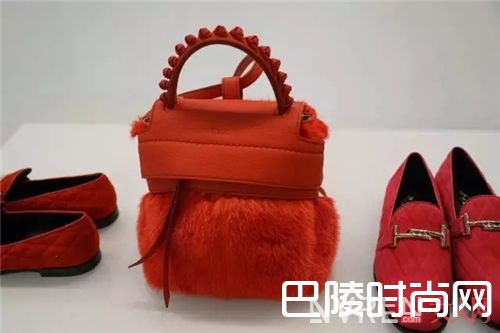 Tod's双肩包_今年最值得入手的10款双肩书包!真的很流行啊!