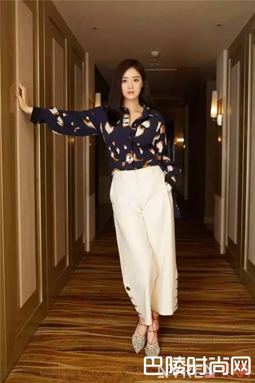 裙子如何搭配藏肉?_小肚子没减下来怎么办?穿对了衣服照样显瘦!