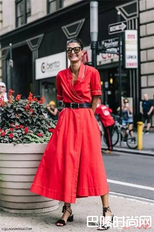 红色+黑色介绍_这个夏天的时髦从配色开始 