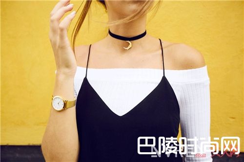 吊坠式Choker如何搭配？_这个夏天 你的脖子需要一条最时髦的Choker！