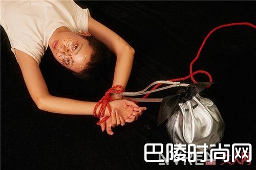 夏季仙女裙搭配北山制包所潮流吗_夏季仙女裙和什么配饰搭配潮流时尚又加分！