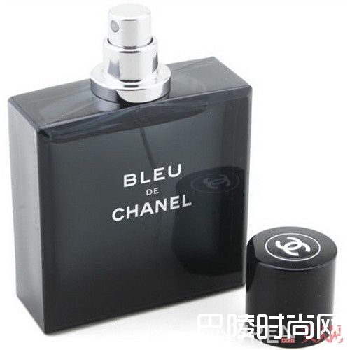 香奈儿 蔚蓝男士淡香水简介_夏日炎炎,这8款清新「男香」能点缀你的个人魅力吗?