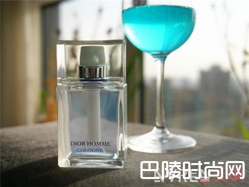 迪奥 桀骜男士古龙淡香水简介_夏日炎炎，这8款清新「男香」能点缀你的个人魅力吗？