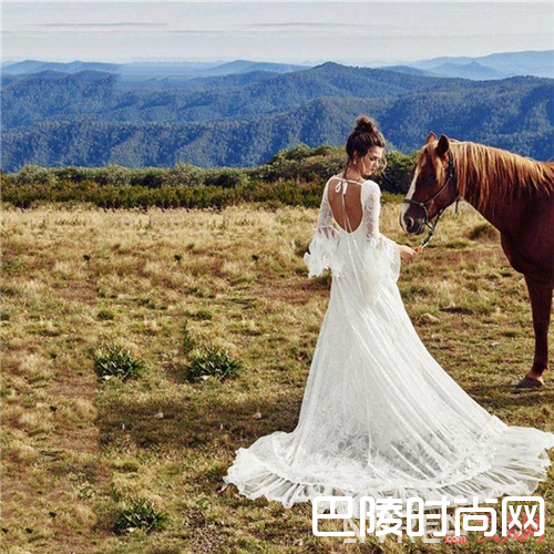 飘逸长丝带_遮挡物选的好 露起背来自信满满