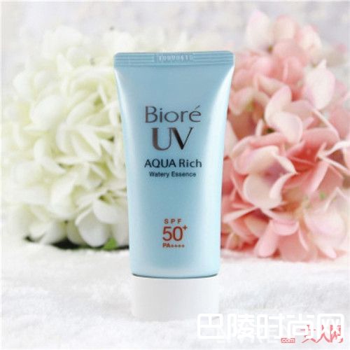 碧柔水感防晒霜简介_夏季防晒大作战:来看看全球排名前10的防晒霜，你用过吗？