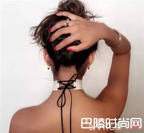 chocker如何搭配？_今年夏天最流行的10大元素 搭对了就美翻了！