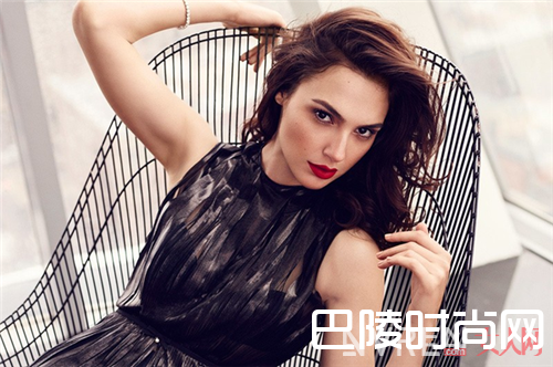 Rouge Louboutin介绍_当电影的女主角涂上红唇 我就开始沉沦了