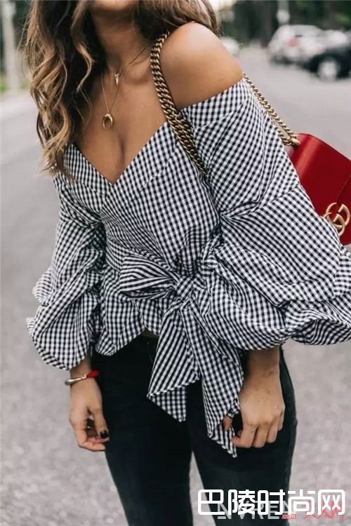 荷叶边如何搭配？_今年夏天最流行的10大元素 搭对了就美翻了！