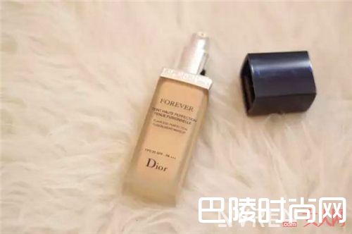 刘亦菲用什么化妆品?_想和女神一样美?先来看看这些明星都用什么化妆品!