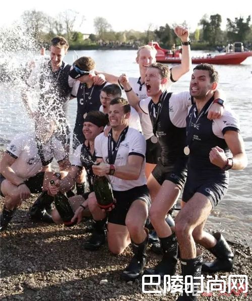 Hunter品牌介绍_真正的时髦精 是在雨天的时候也可以那么潮！