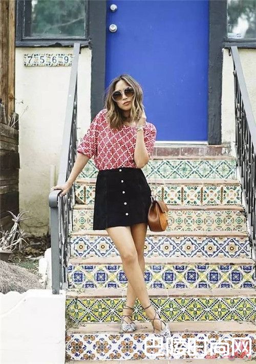 夏季女半裙_这个夏天让你时髦毫不费力 只需这5件