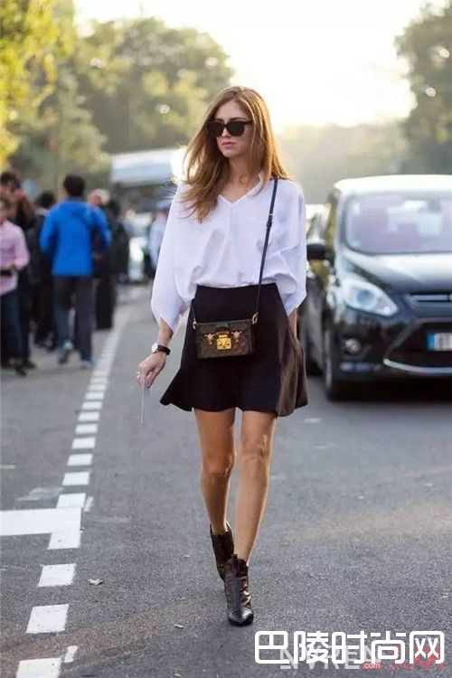白衬衫搭配_这个夏天让你时髦毫不费力 只需这5件