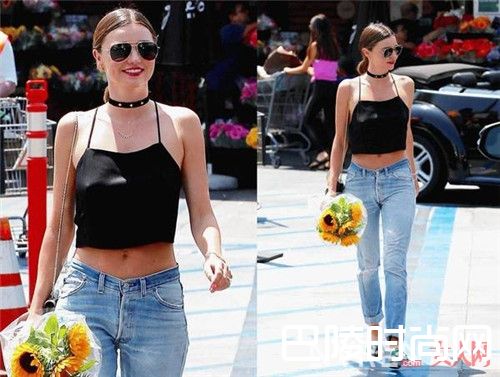 CROP TOP+牛仔裤介绍_不好意思我也来“炫腹”了 根本停不下来