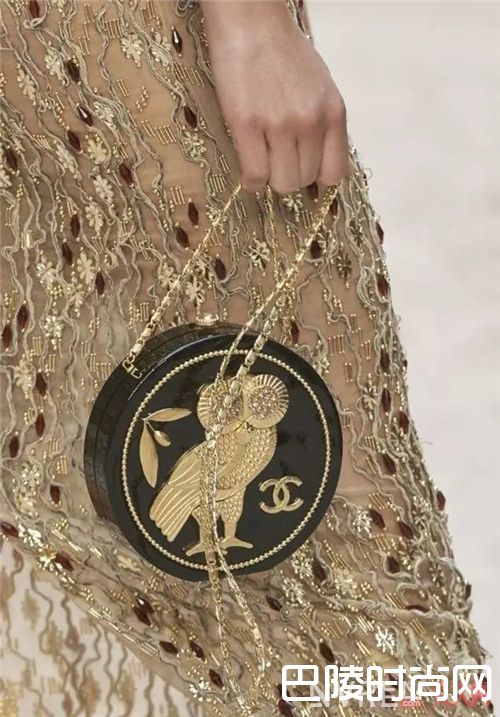 CHANEL2018新品包包_LV携手一众大品牌上新2018 带你提前种种草!