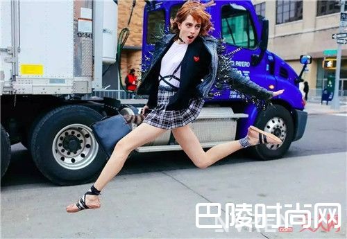 绑带鞋今夏怎么搭配时髦又质感_今年夏天，拥有哪几款仙气十足的产品能闪耀一整个夏天？