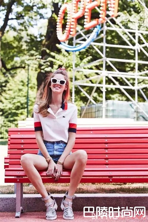 怎样穿Polo衫更时髦?_用一件最普通的POLO衫 打造最时髦的学院风!