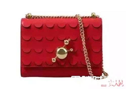 曲筱绡用什么平价好物?_欢乐五美在用的这些平价好物 我们也用得起!