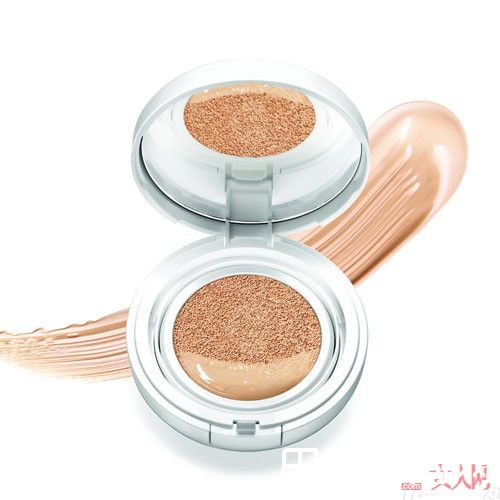 兰芝小白光气垫BB霜简介_新一季美妆又有哪些单品可以击中你的心？