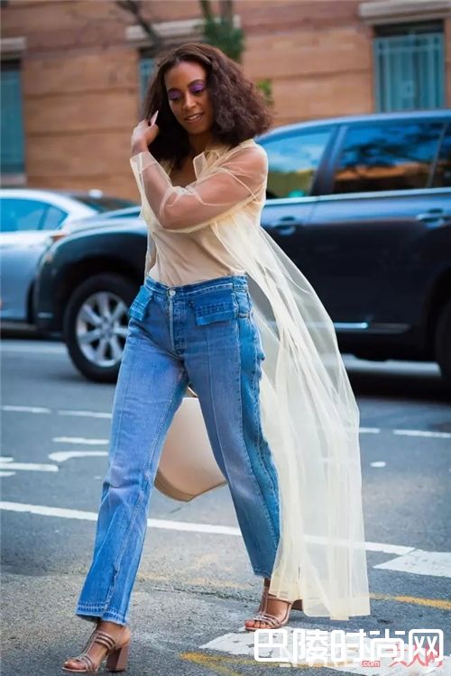 尼加拉蓝如何搭配？_在这个烈日炎炎的夏天 给自己涂上一抹蓝！