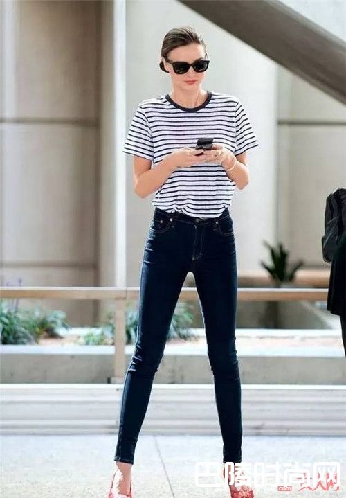 条纹t恤介绍_这5件T恤 怎么穿怎么潮