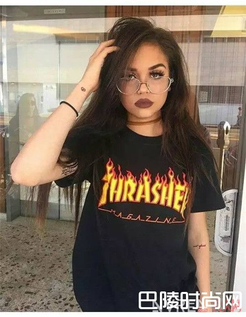 LOGO T恤介绍_这5件T恤 怎么穿怎么潮