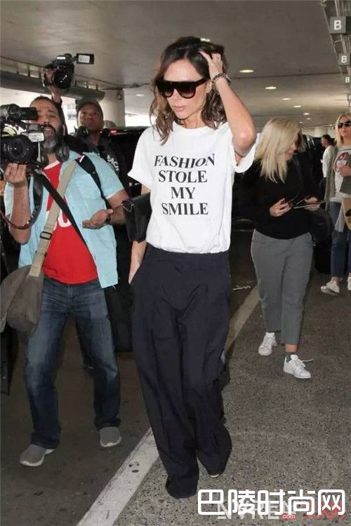 Slogan T恤介绍_这5件T恤 怎么穿怎么潮