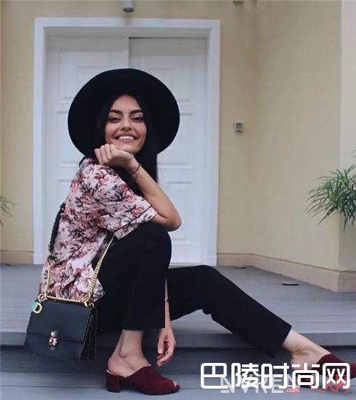 链条包推荐_实用又好看的包包 今年我就只看上这三款了！