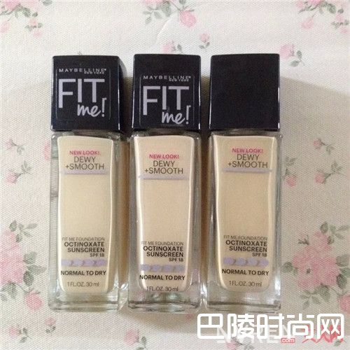 美宝莲Fit me 粉底液简介_夏日最新款粉底：10款控油粉底让你妆面清爽完美一整天！