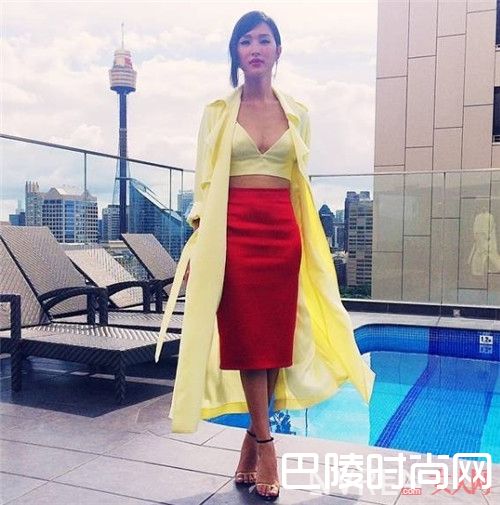 黄色外套搭配_都说女孩子黄一点才可爱 那不妨从搭配开始黄起来吧