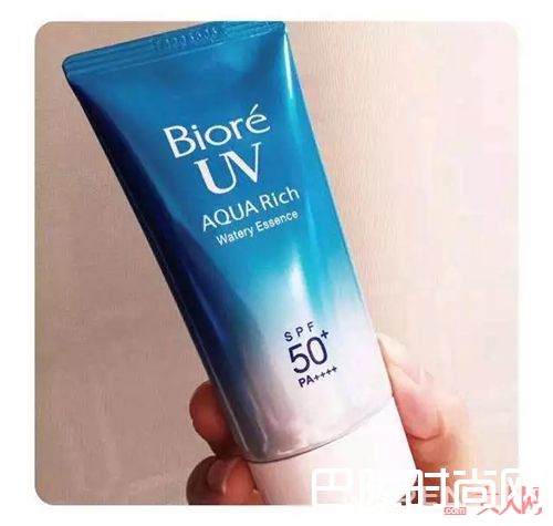 碧柔清爽水感防晒乳_夏日必备 百元内就能搞定的美白防晒好物