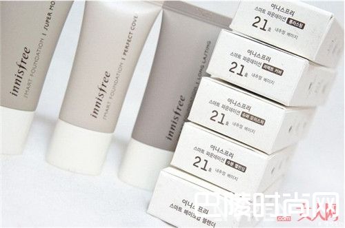 悦诗风吟迷你粉底液简介_粉底液的选择技巧有哪些？10种口碑粉底液盘点！