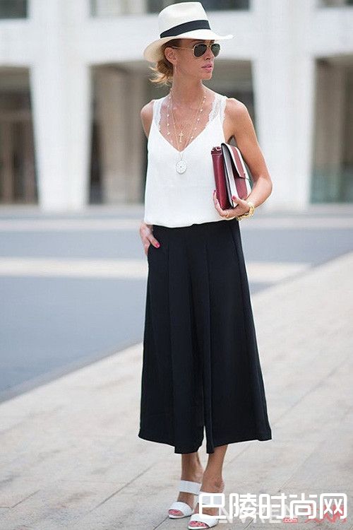 上班族T恤+阔腿裤搭配显瘦吗_上班职场穿搭法则:超实用的职场穿搭让你赢在职场！