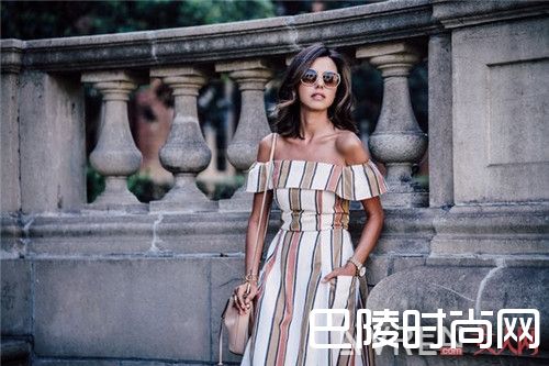 连衣裙怎么搭配小清新_打造夏日10款一周街拍：让你每天换洗也能新鲜不重样！