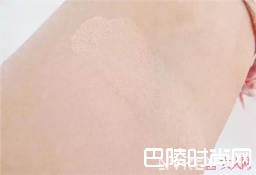 Rimmel粉底液推荐_便宜又大碗 这一套媲美大牌的化妆品还不到三百元!